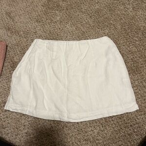 Abercrombie & Fitch White Mini Skirt